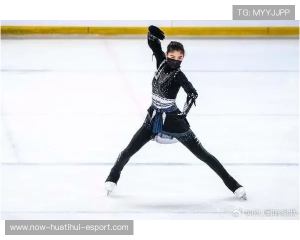 花滑：日本女单遭逆袭，中国选手冲上领奖台